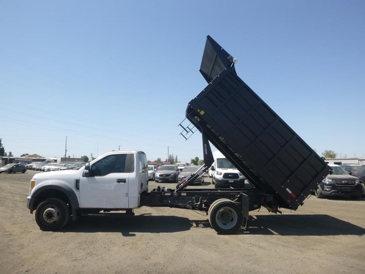 2017-ford-f450-image-10