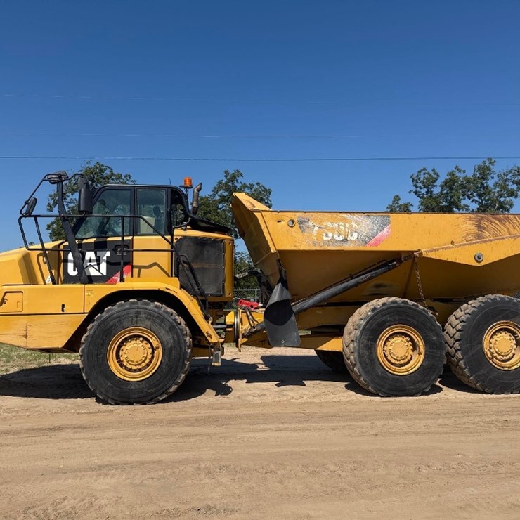 2016 CATERPILLAR 730C2