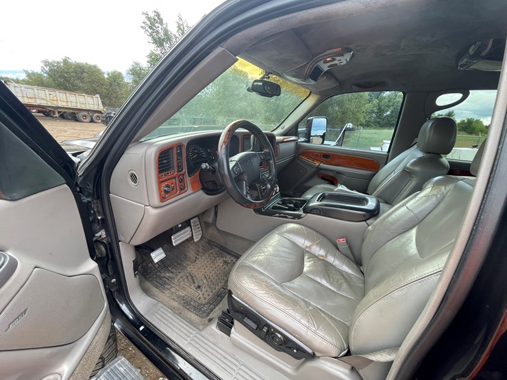 2003-chevrolet-silverado-2500-image-58