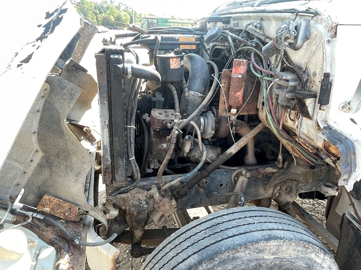 1991-ford-l8000-image-21