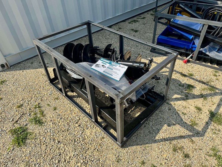 gindustry-heavy-duty-skid-steer-auger-attachment-model:ssecag-y-image-1