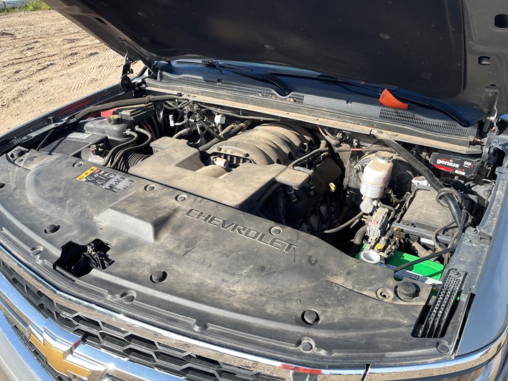 2019-chevrolet-tahoe-image-9