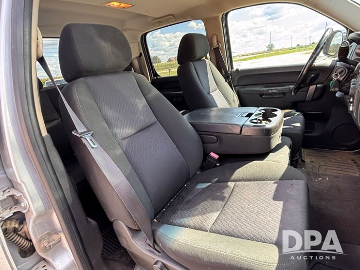 2014-chevrolet-2500hd-image-62