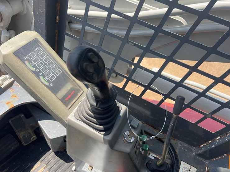 takeuchi-tl230-image-25