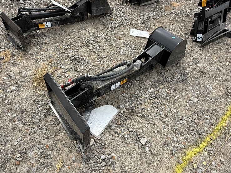 #230-•-#26346-•-unused-giyi-59"-mini-skid-steer-backhoe-arm-zwb2507124-image-4