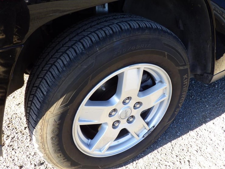 2006-jeep-grand-cherokee-image-13