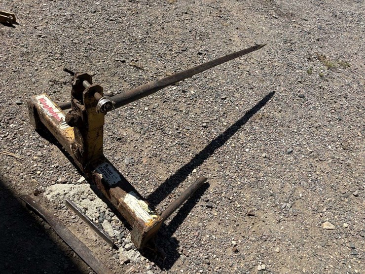 king-kutter-3pt-bale-spear-image-1