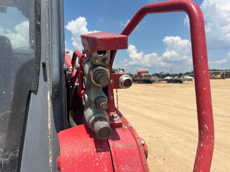 2021-takeuchi-tl8r2-image-11