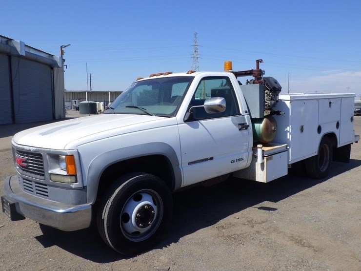 1999-gmc-3500hd-image-1