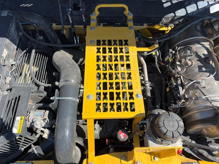 2023-komatsu-pc360-lc-11-image-36