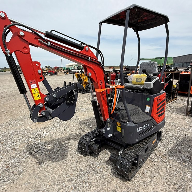 #220 • #26485 • Unused CFG MX15RX Mini Excavator