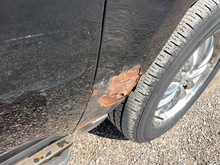 #6288-•-2008-chevy-suburban-(title-in-delay)-image-43
