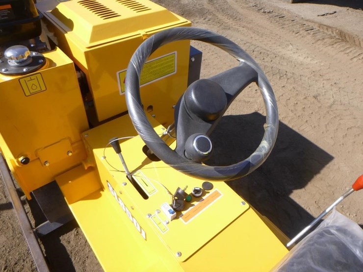 2025-sdlool-sl850-tandem-vibratory-roller-image-17