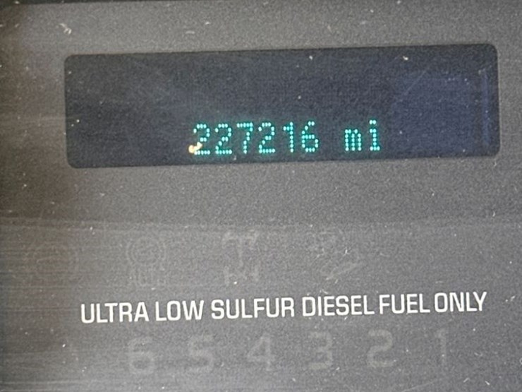 2013-ford-f550-image-7