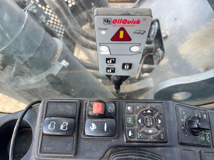 2017-volvo-ec250el-image-40