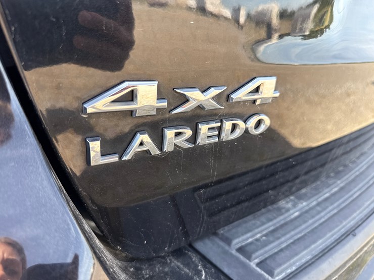 2013-jeep-grand-cherokee-image-8