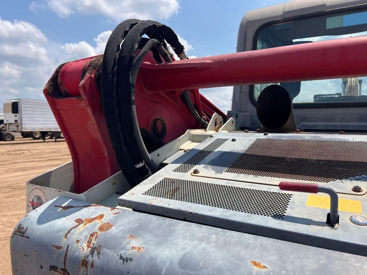 2018-takeuchi-tl12v2-image-21