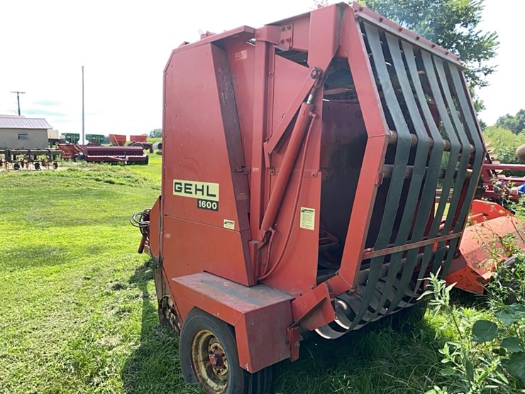 gehl-1600-image-4