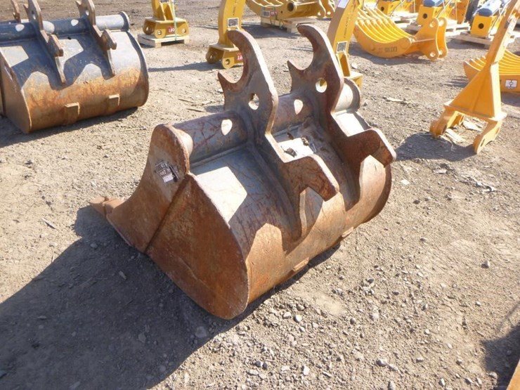 john-deere-24-image-4