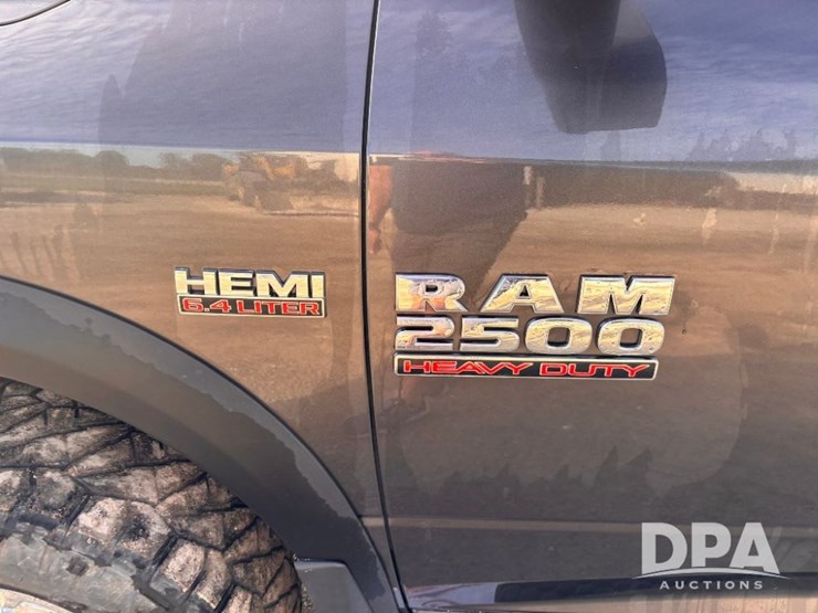 2018-dodge-ram-2500-image-23