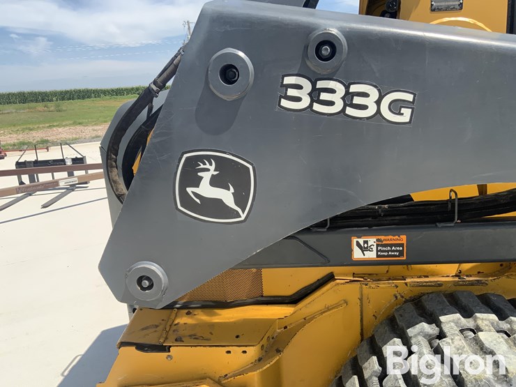 2017-deere-333g-image-12