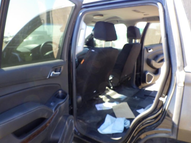 2020-chevrolet-tahoe-image-7