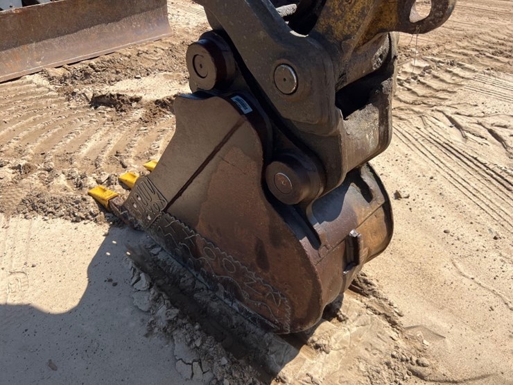 2015-caterpillar-308e2-cr-image-19