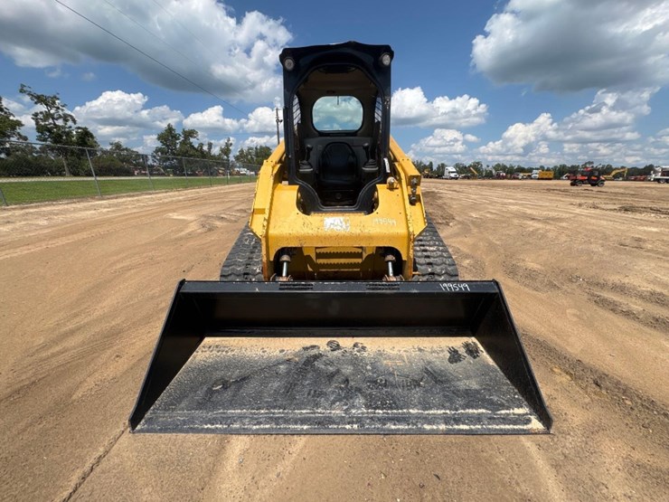 2018-caterpillar-279d-image-3