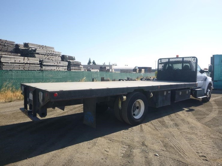 2017-ford-f650-image-3