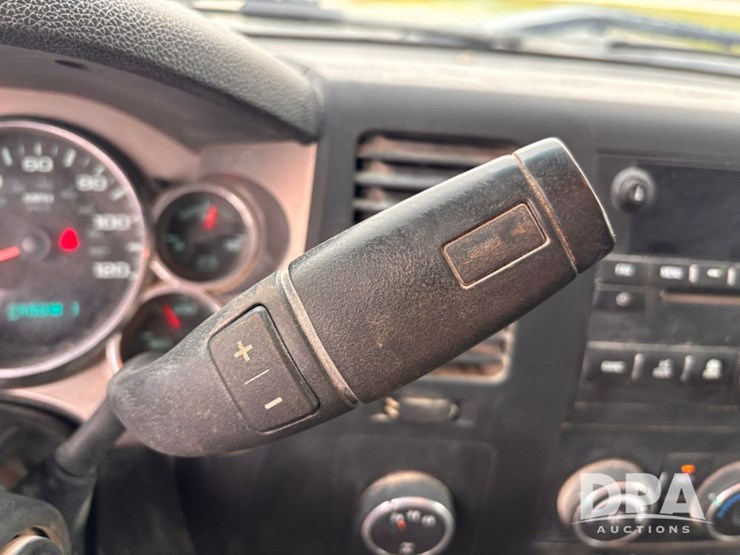 2011-chevrolet-2500hd-image-75