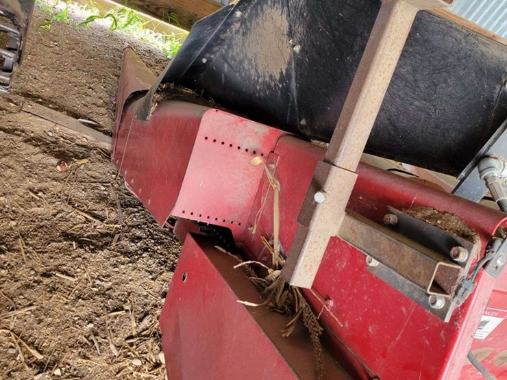 case-ih-1063-image-11