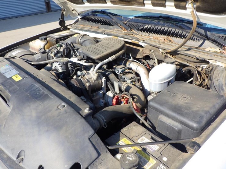 2007-gmc-3500-image-10