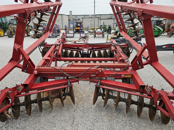 2000-case-ih-3900-image-9