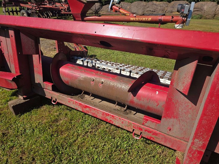 case-ih-810-image-9