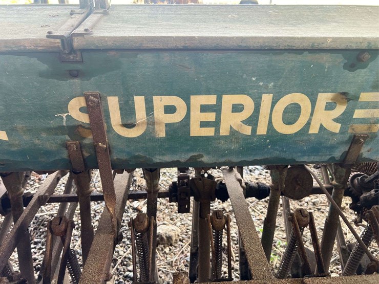 oliver-superior-8ft-grain-drill-image-45