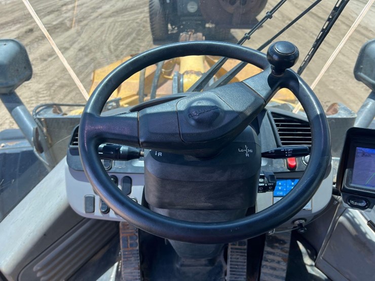 2019-komatsu-wa380-8-image-37