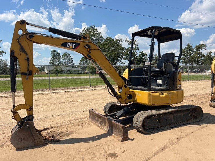 2016-caterpillar-303.5e2-cr-image-8