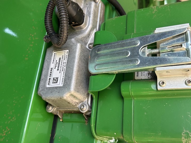 2021-john-deere-s790-image-68