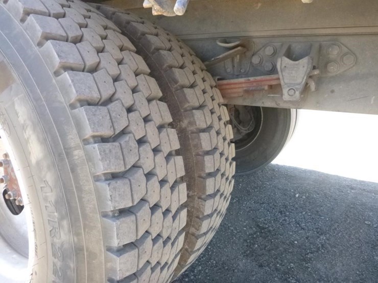 2017-ford-f650-image-20