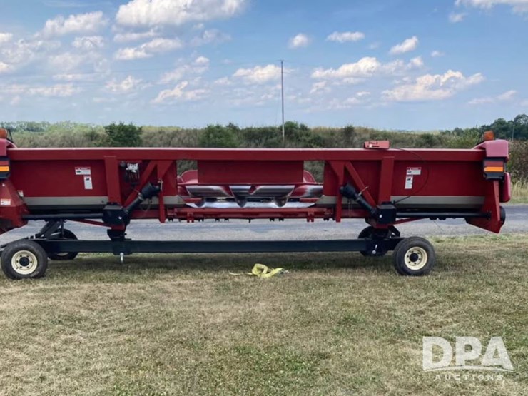 2010-case-ih-3408-image-3