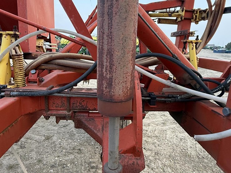 2007-bourgault-9200-image-24