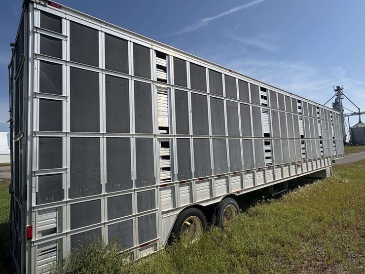 2003-barrett-52’-pig-semi-trailer,-102”-wide-ground-loader,-tandem-axle,-255/70r22.5-on-steel-hub-pi-image-9