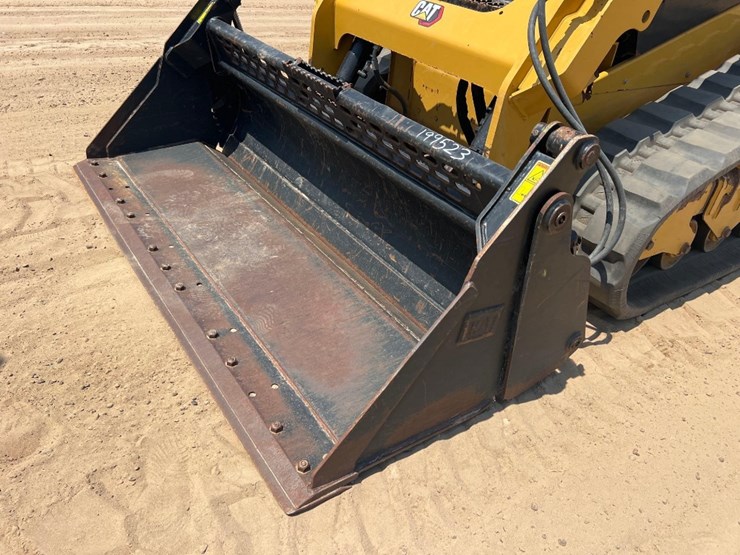 2022-caterpillar-259d3-image-9