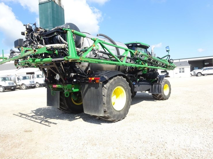 2019-john-deere-f4365-image-34