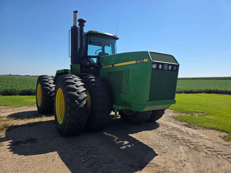 1989-john-deere-8760-image-12