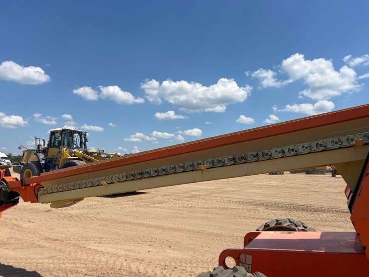 2006-jlg-660sj-image-23