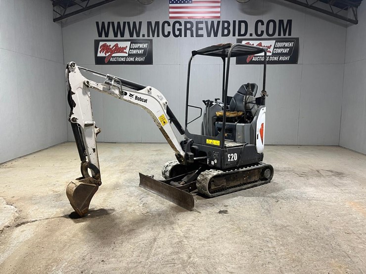 2016-bobcat-e20-image-1