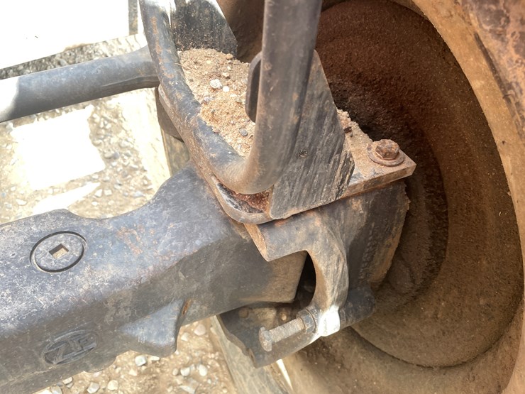 #2059-•-lull-telehandler-*non-runner*-*fire-damage*-image-48