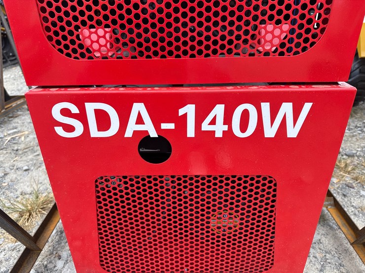 #220-•-#26502-•-unused-agt-sda-140w-compact-wheel-loader-image-5