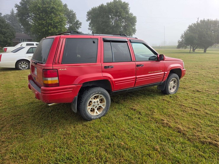 1996-jeep-grand-cherokee-limited-image-10